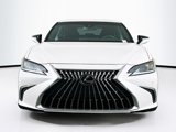 Used 2024 Lexus ES 300h w/ Premium Package image 2