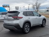 Used 2023 Nissan Rogue SV image 3