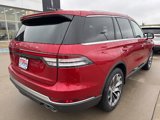 New 2025 Lincoln Aviator AWD image 3
