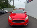 Used 2017 Ford Focus SE image 2