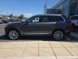 Used 2023 Volvo XC90 B6 Plus image 2