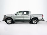 Used 2024 Nissan Frontier SV image 4