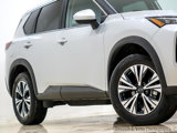 Used 2023 Nissan Rogue SV image 4