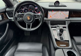 Used 2018 Porsche Panamera 4 image 2