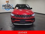 Used 2025 Jeep Compass Limited image 3