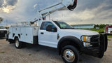 Used 2017 Ford F550 4x4 Regular Cab Super Duty image 4