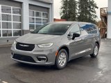 New 2025 Chrysler Pacifica Select image 1