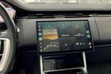 Used 2025 Land Rover Range Rover SE image 6