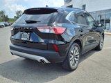 Used 2020 Ford Escape Titanium image 4