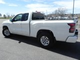 Used 2024 Nissan Frontier SV w/ Technology Package image 2