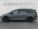 New 2025 Chrysler Pacifica Limited image 2
