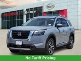New 2025 Nissan Pathfinder Platinum image 2