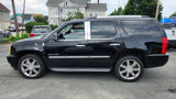 Used 2012 Cadillac Escalade Luxury image 4