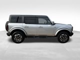 Used 2024 Ford Bronco Outer Banks image 2