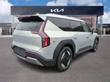 New 2026 Kia EV9 Wind image 4