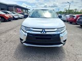 Used 2016 Mitsubishi Outlander SE image 3