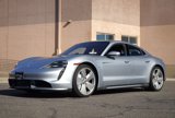 Used 2020 Porsche Taycan image 2