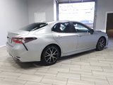 Used 2023 Toyota Camry SE w/ Cold Weather Package image 5
