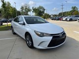 Used 2016 Toyota Camry SE image 3
