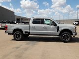 New 2025 Ford F250 4x4 Crew Cab Super Duty image 5