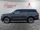 Used 2025 Lincoln Navigator Black Label image 2