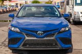 Used 2023 Toyota Camry SE image 3