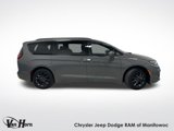 Used 2021 Chrysler Pacifica Touring-L w/ S Appearance Package image 2