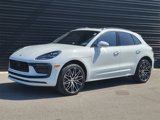 Certified 2025 Porsche Macan image 1