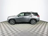 New 2025 Nissan Pathfinder SL w/ SL Premium Package image 5