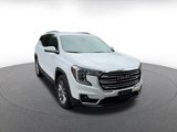 Used 2024 GMC Terrain SLT image 3