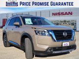 New 2025 Nissan Pathfinder Platinum image 4