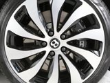 Used 2024 Bentley Flying Spur Azure image 6