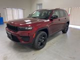New 2025 Jeep Grand Cherokee Altitude image 4