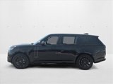 New 2025 Land Rover Range Rover Long Wheelbase SE image 5