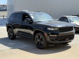 New 2025 Jeep Grand Cherokee Limited w/ Black Appearance Package image 2