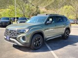 New 2025 Volkswagen Atlas Peak Edition SE image 4
