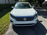 Used 2021 Volkswagen Passat 2.0T SE image 2