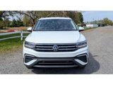 Used 2024 Volkswagen Tiguan SE image 2
