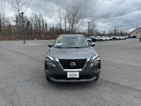 Used 2023 Nissan Rogue SV image 2