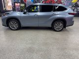 Used 2021 Toyota Highlander Platinum image 2