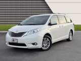 Used 2017 Toyota Sienna XLE image 4