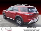 New 2025 Nissan Pathfinder Platinum w/ Black Appearance Package image 4