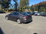 Used 2019 Toyota Camry XLE image 5