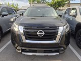 New 2025 Nissan Pathfinder Platinum image 3