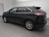 Used 2024 Ford Edge SEL image 3