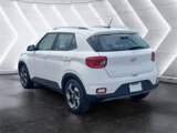 Used 2023 Hyundai Venue SEL image 3