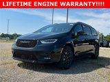New 2026 Chrysler Pacifica Limited image 3