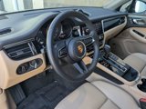 Certified 2024 Porsche Macan image 4