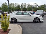Used 2018 Toyota Camry SE image 4