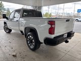 Used 2024 Chevrolet Silverado 2500 Custom image 4